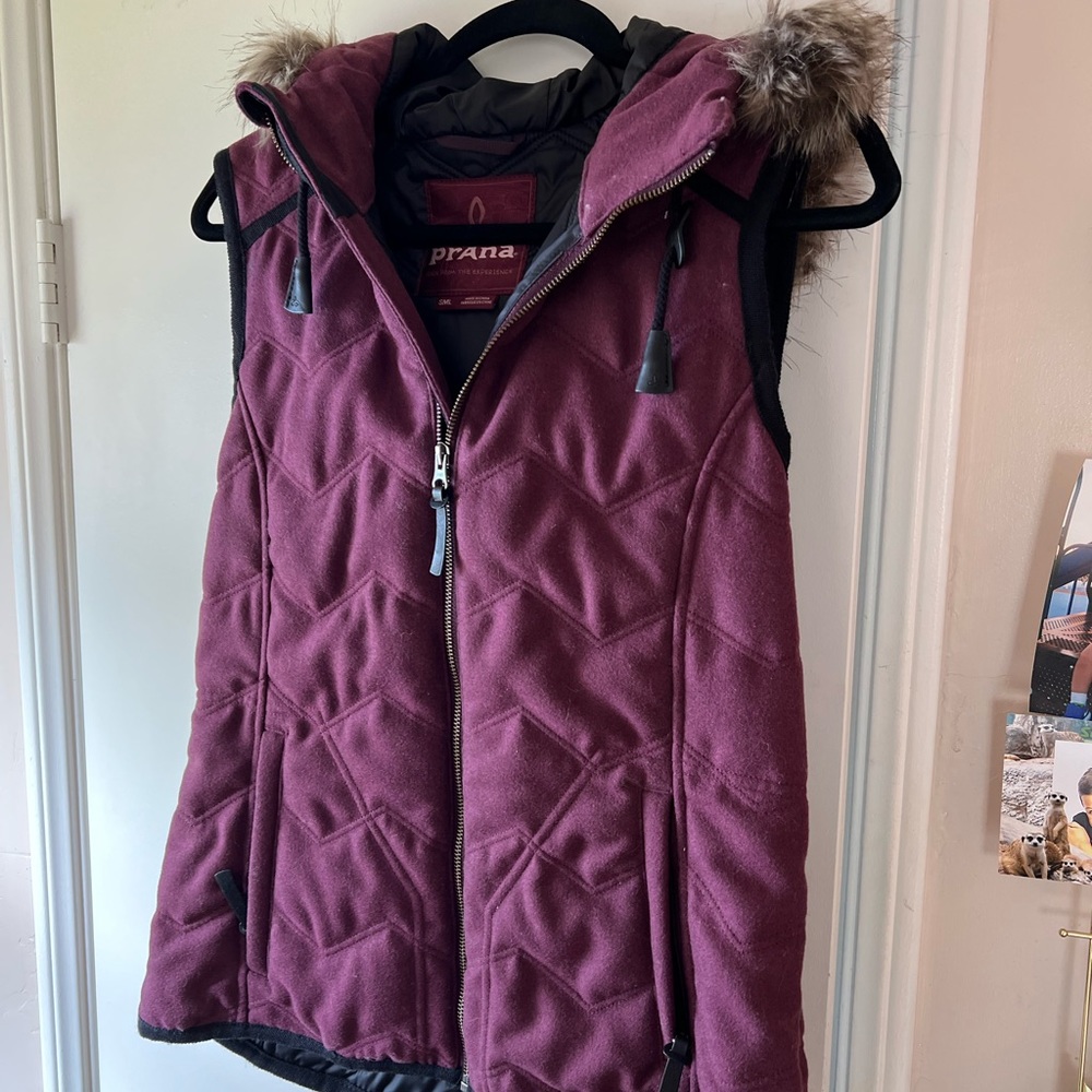 Prana vest with fur trimmed hood. Warm and comfy!